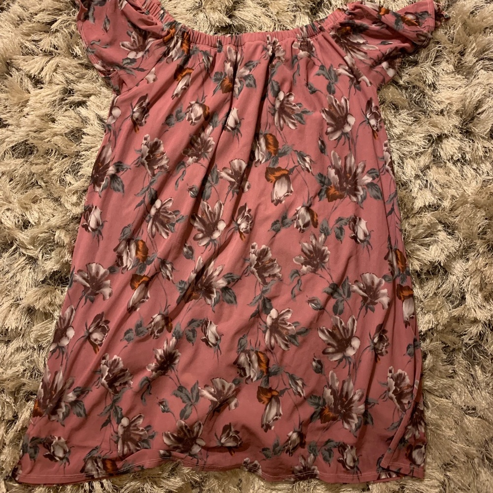 Floral Off Shoulder Dress 🌸